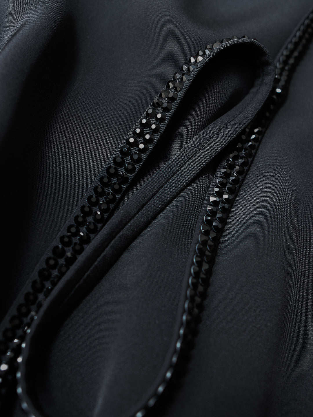 SKINNY BLACK CRYSTAL BELT