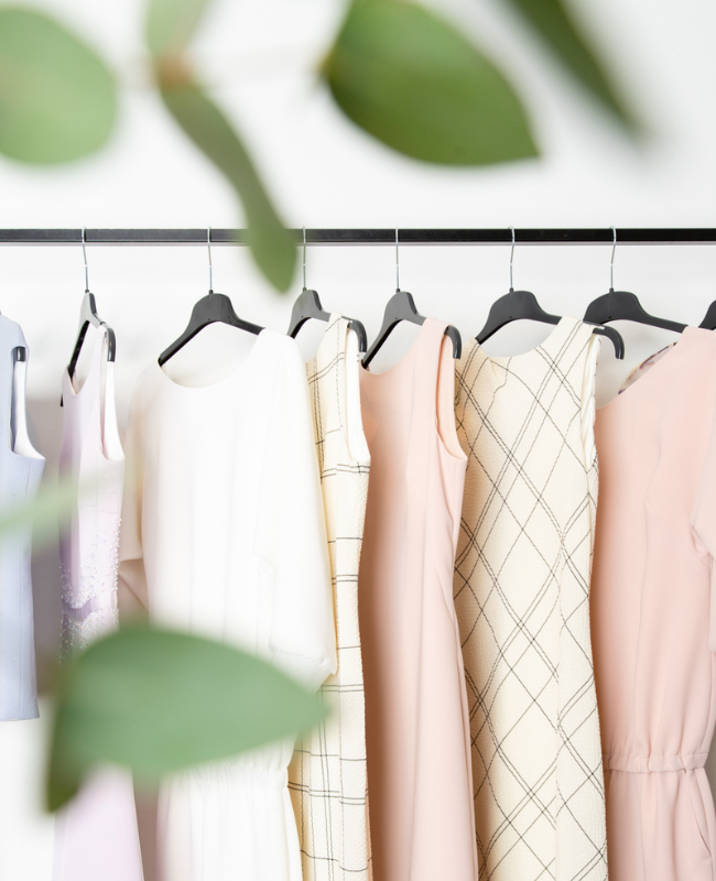 CAPSULE WARDROBE