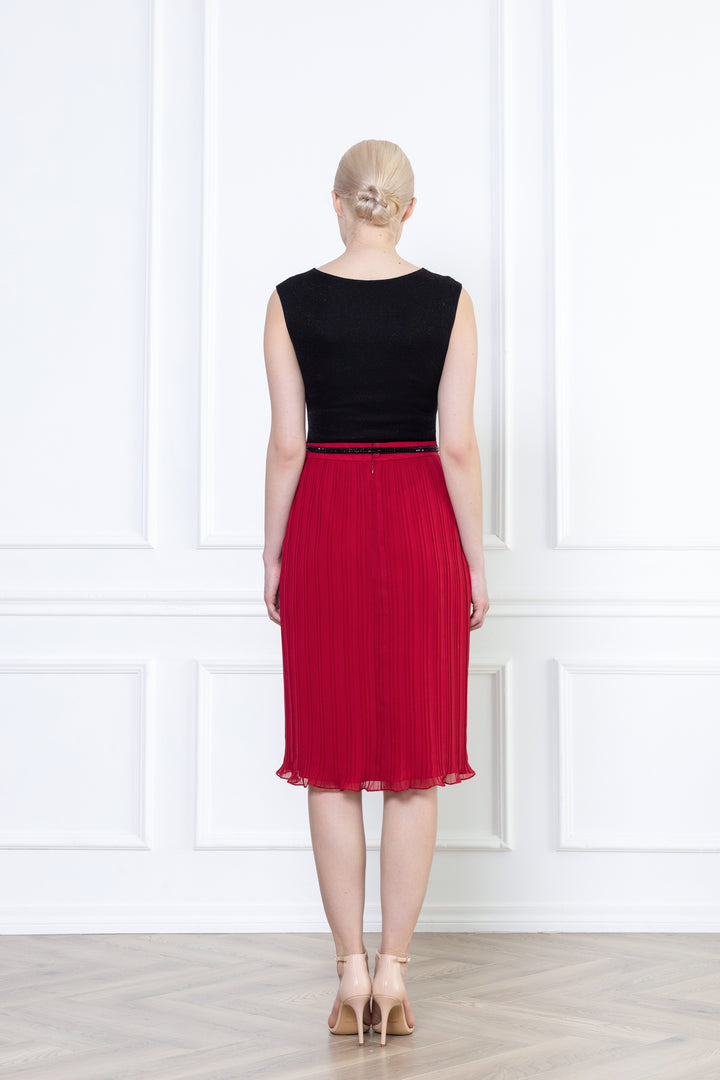LANTANA DEEP RED PLISSÉ PENCIL SKIRT