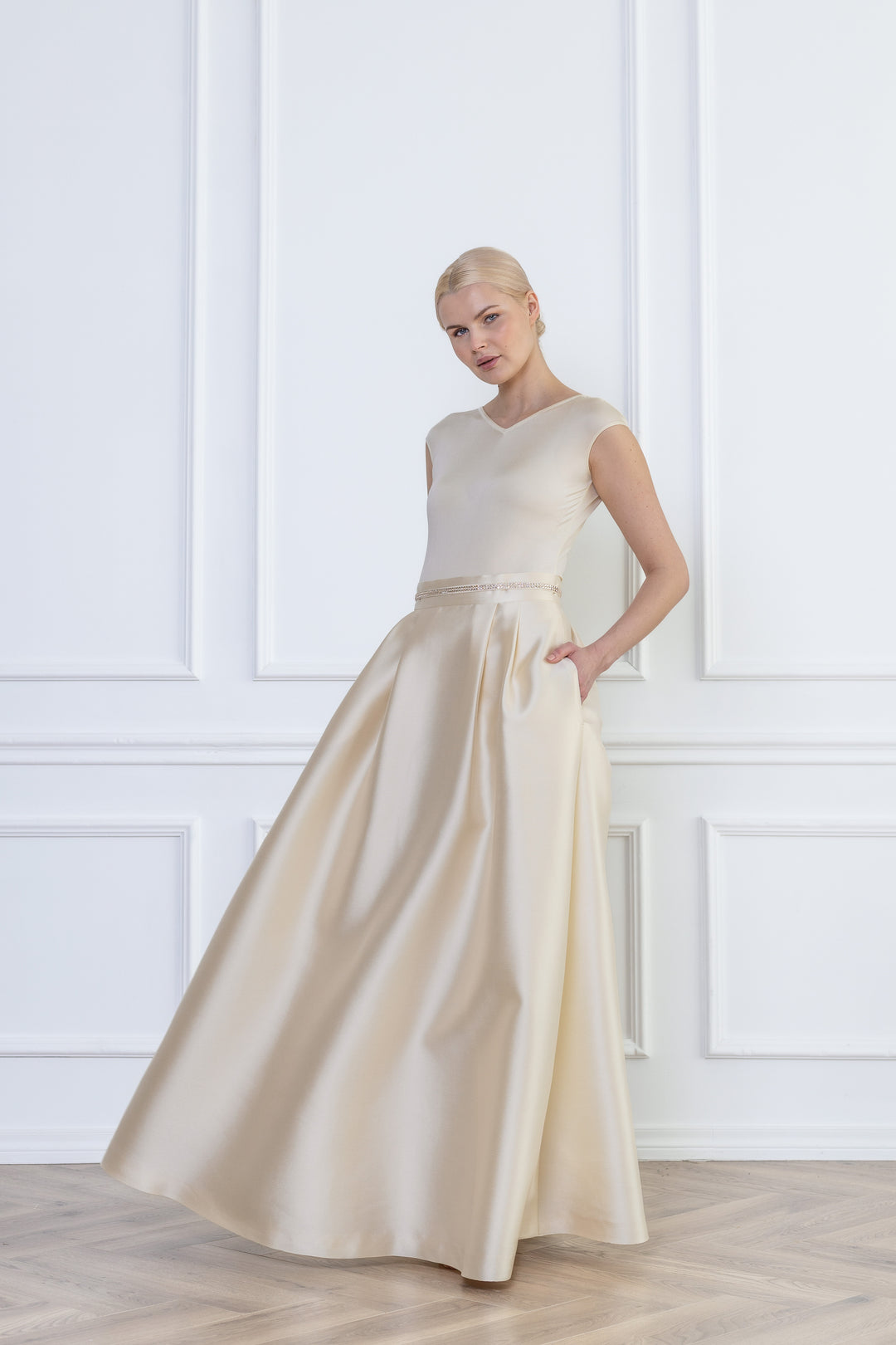 GLORIOSA BUTTER YELLOW MAXI SKIRT