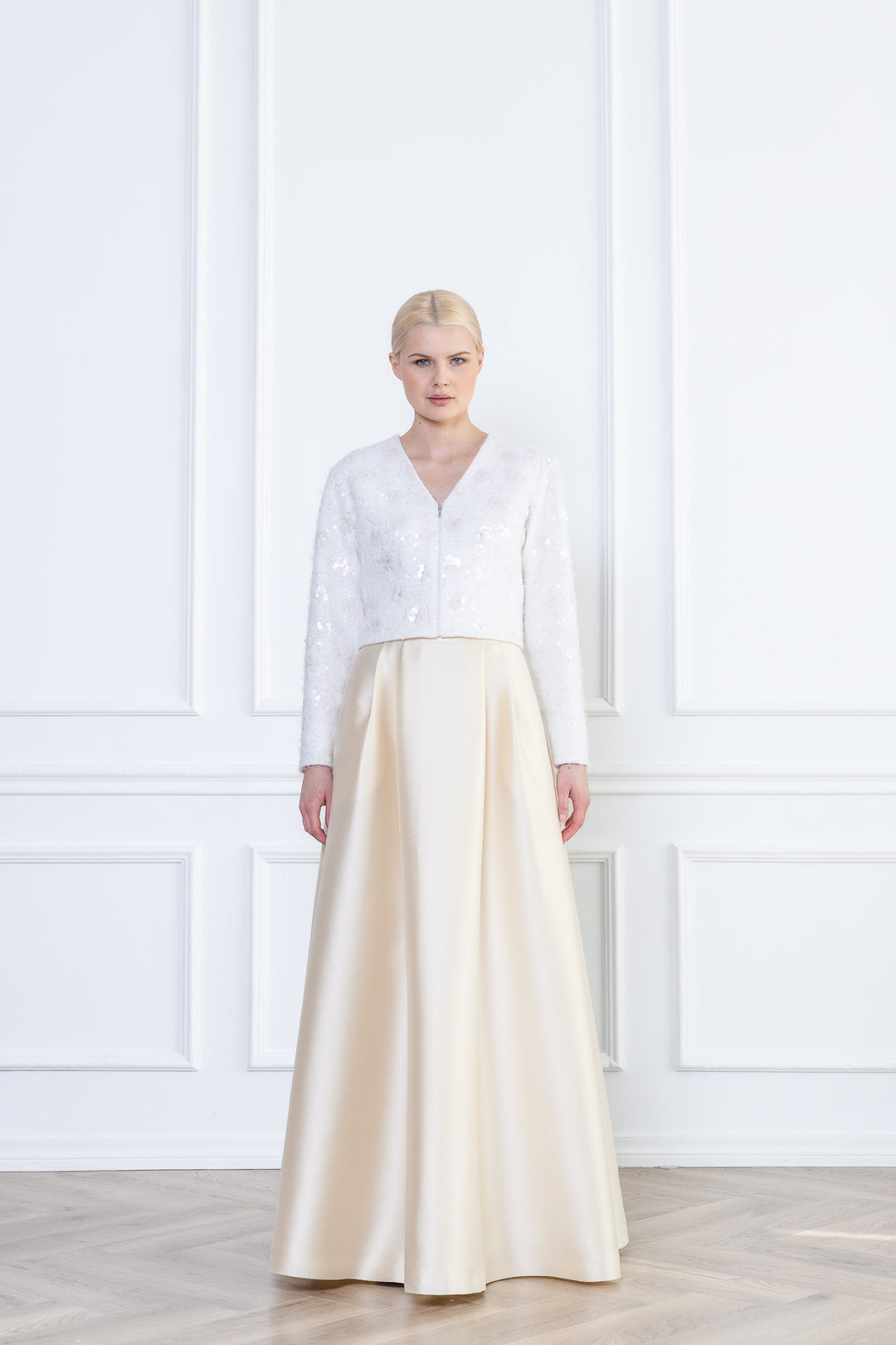 GALANTHUS IVORY EMBELLISHED MINI JACKET