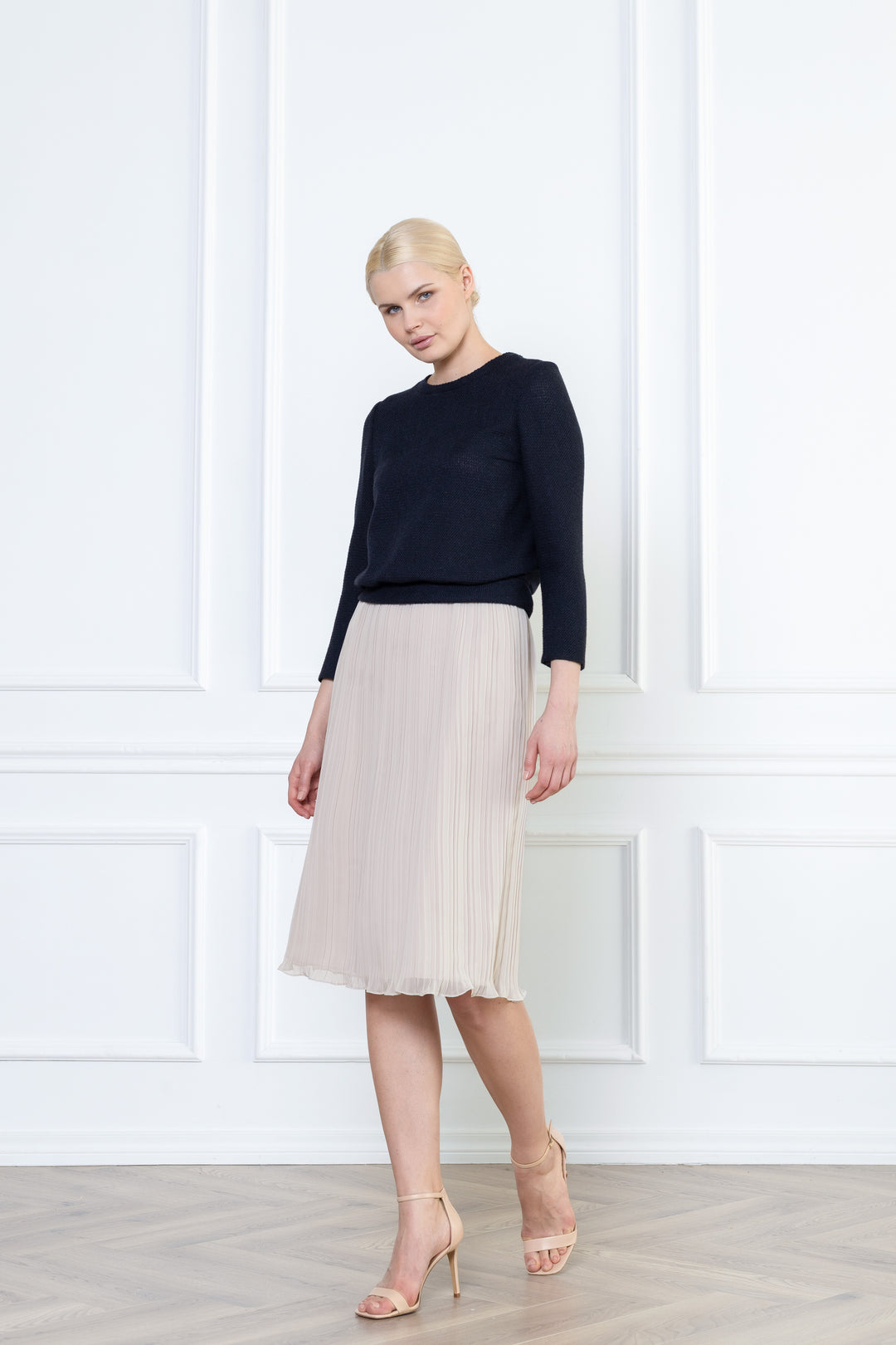 LANTANA PALE BEIGE PLISSÉ PENCIL SKIRT
