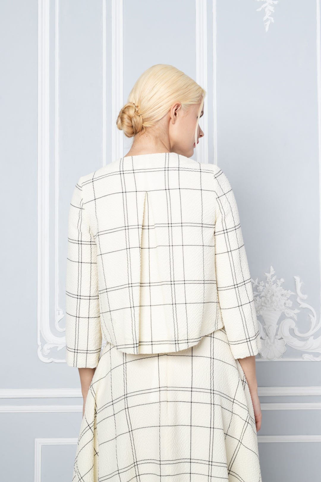 LAPORTEA CREAM PLAID WOOL SEERSUCKER JACKET