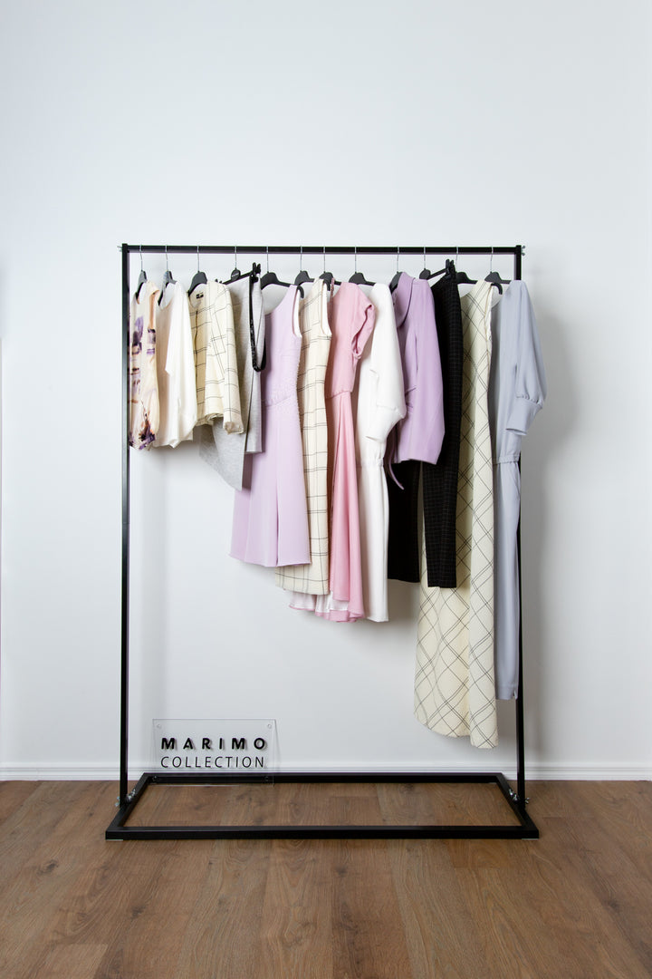 CUSTOM CAPSULE WARDROBE CONSULTATION
