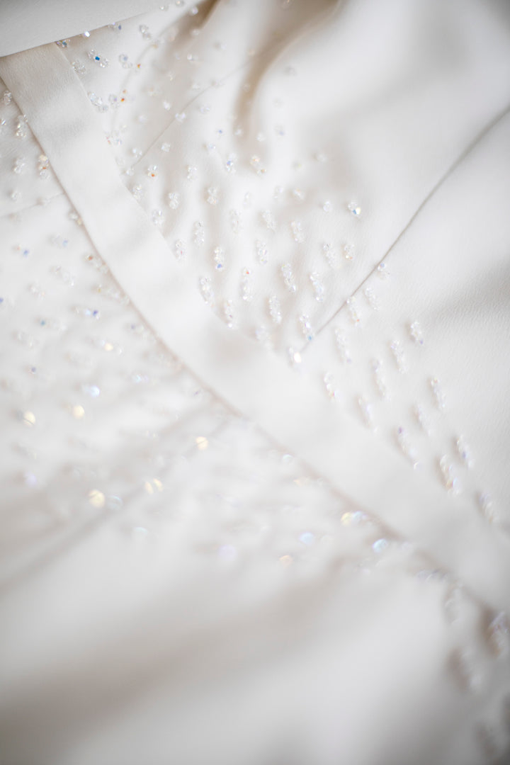 MEDINILLA LUXURIOUS IVORY SILK JACKET WITH HANDMADE CRYSTAL EMBROIDERY