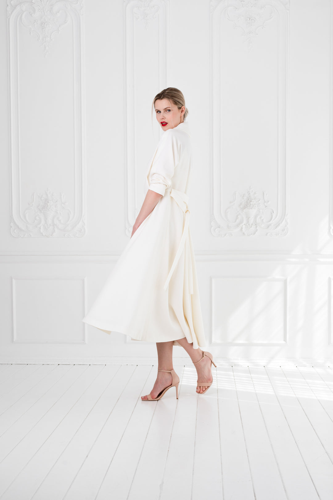 LINARIA IVORY WOOL CREPE KIMONO CUT COAT DRESS