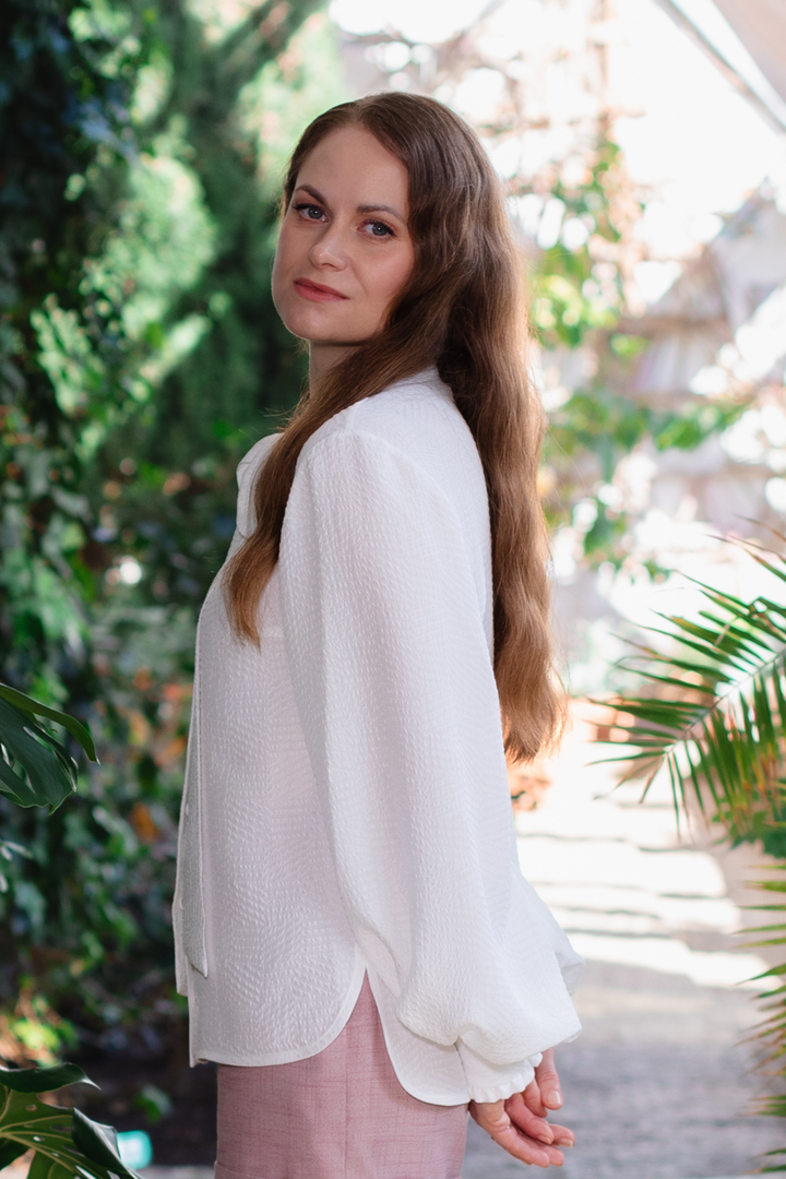 RHIPSALIS WHITE SILK JAQUARD NECK TIE BLOUSE