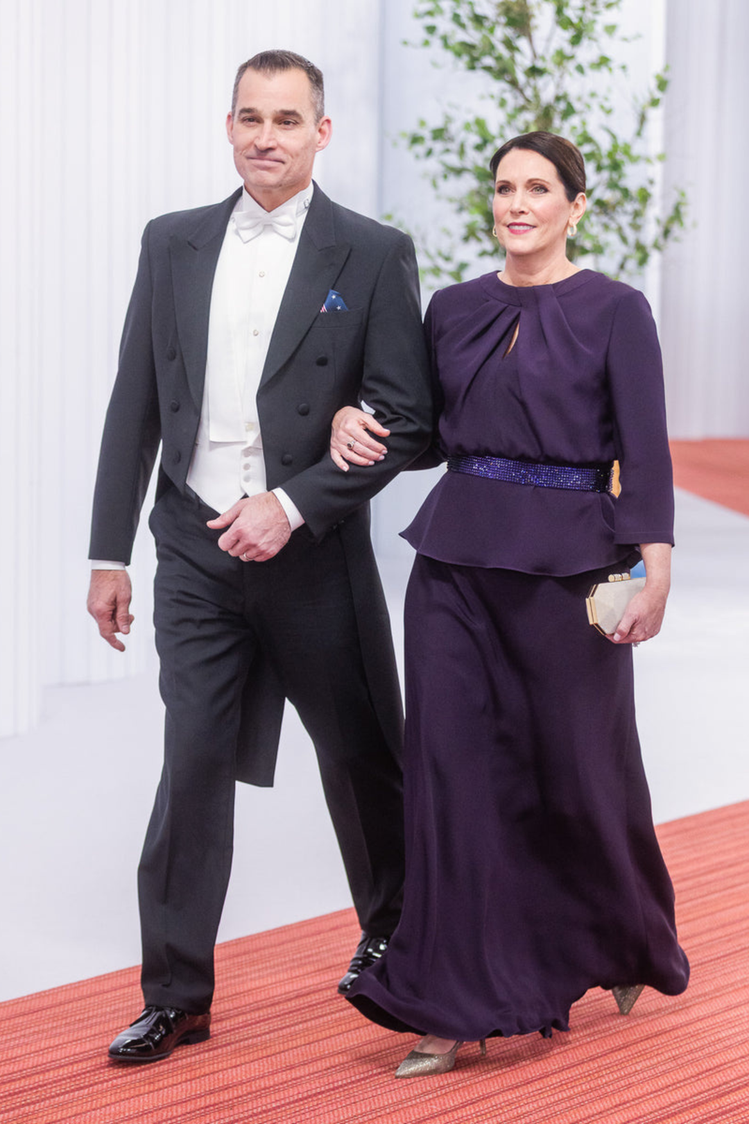 CUSTOM RECEPTION SEPARATES