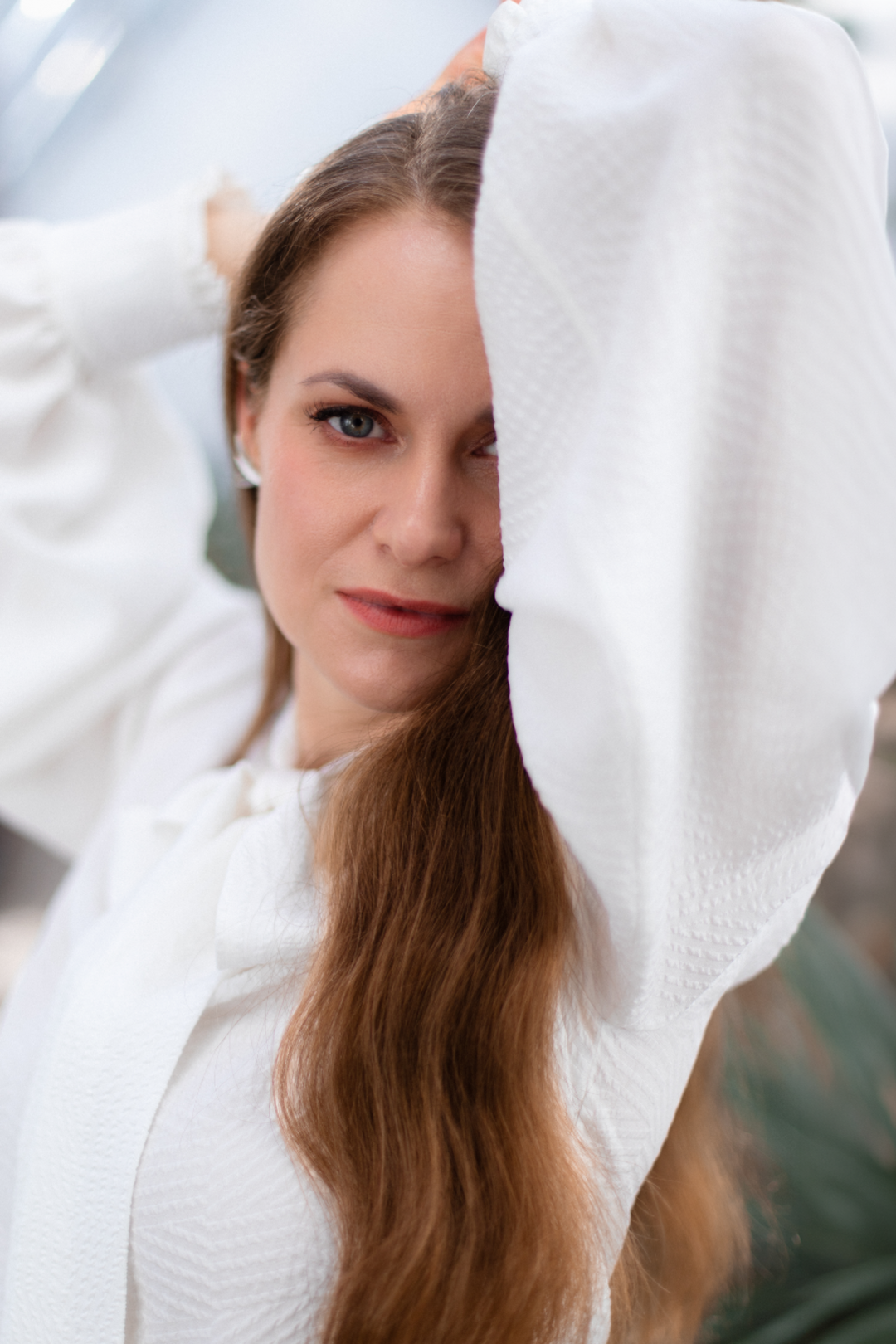 RHIPSALIS WHITE SILK JAQUARD NECK TIE BLOUSE