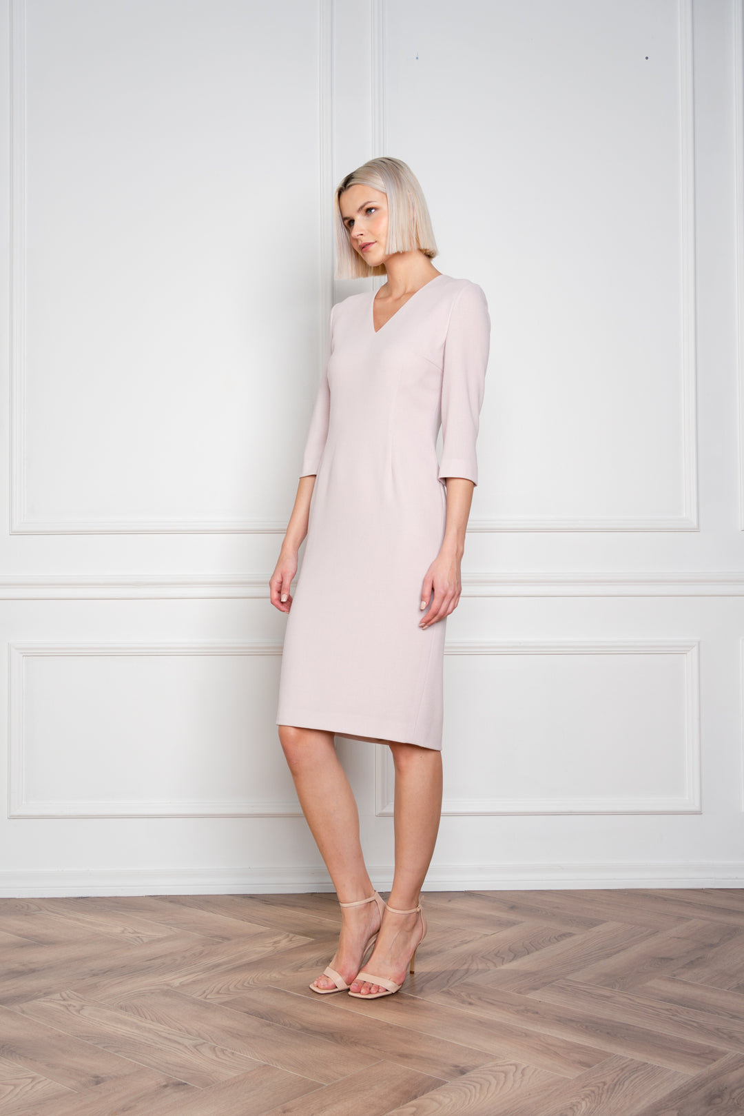 LICARIA DEEP V-NECK PALE PINK WOOL CREPE PENCIL DRESS