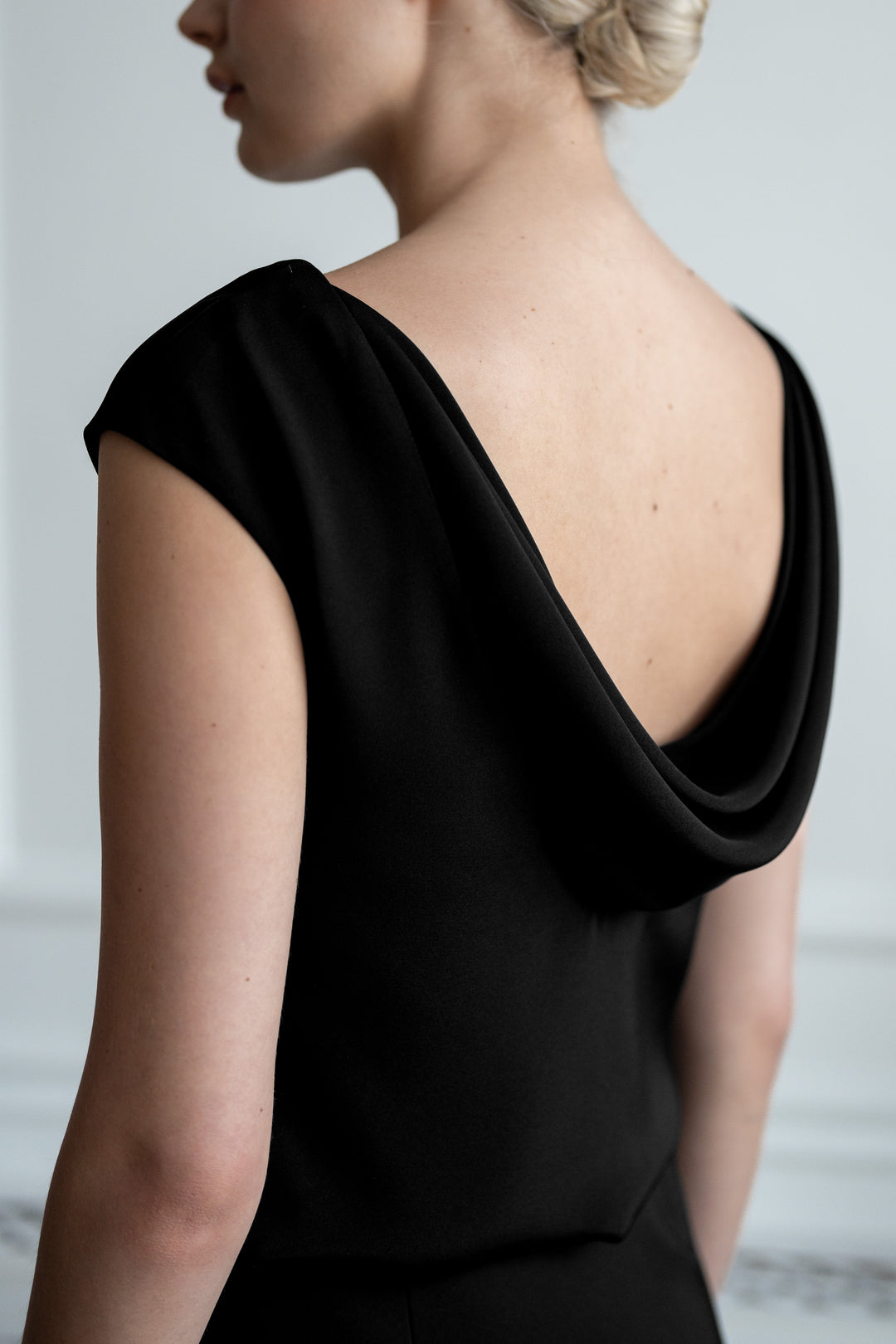 CASSINIA BLACK SILK COWL BACK TOP