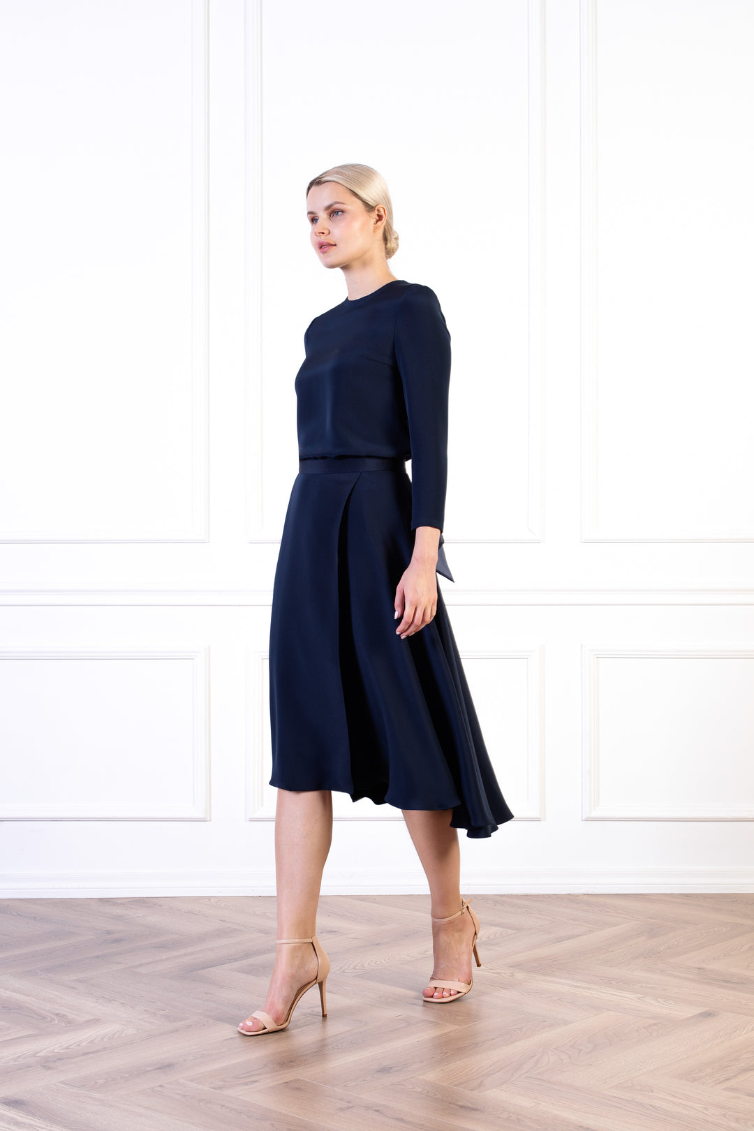 LATANIA NAVY BLUE SILK A-LINE HIGH-LOW HEM SKIRT