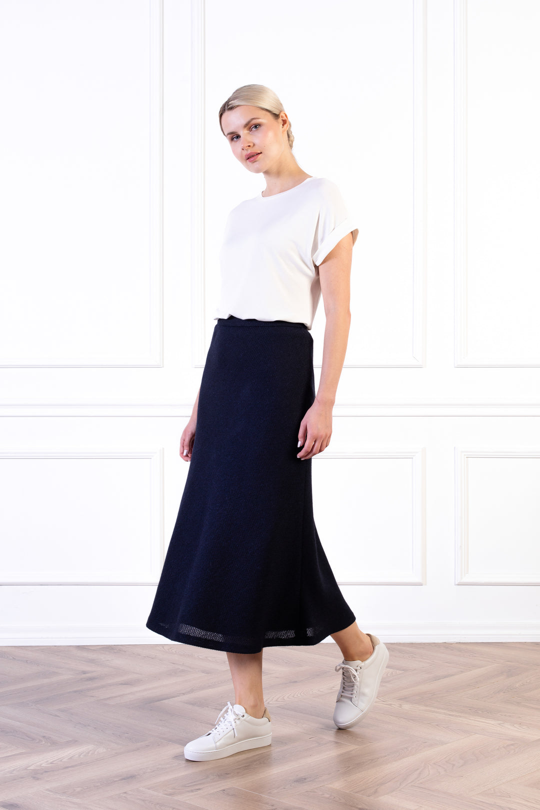 JASMINUM NAVY BLUE TEXTURED ALPACA-WOOL MIDI SKIRT