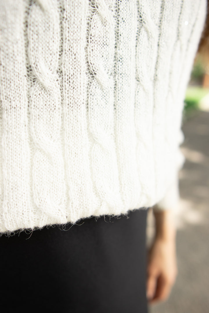 MEDEMIA STONE IVORY CABLE-KNIT ALPACA WOOL BLEND SWEATER