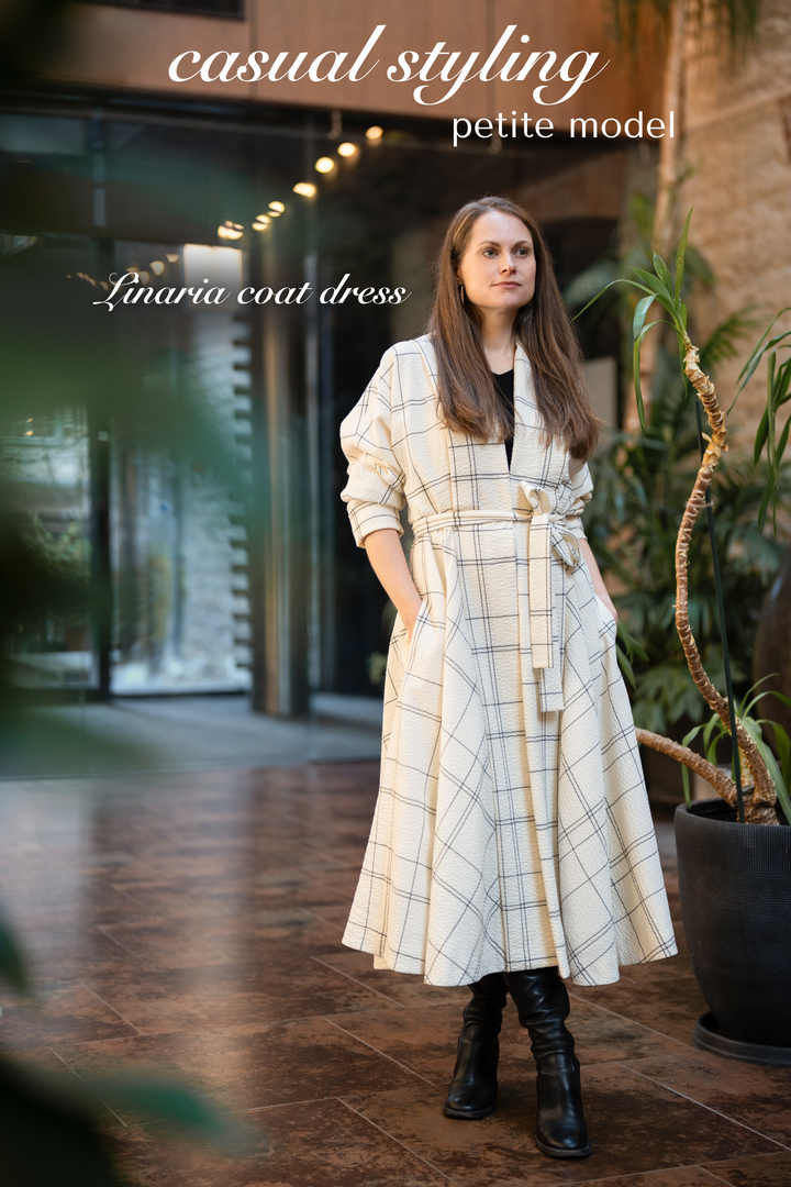 BASE CAPSULE WARDROBE SET: CREAM & BLACK