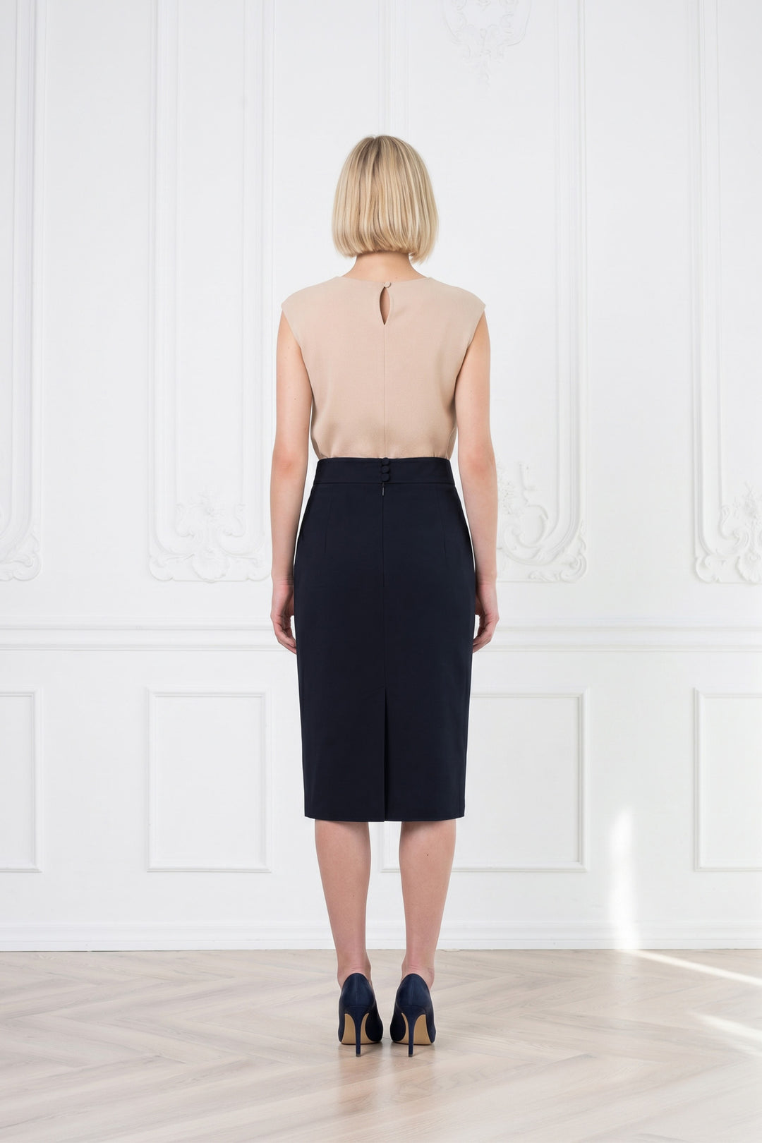 LAGETTA NAVY FINE WOOL PENCIL SKIRT