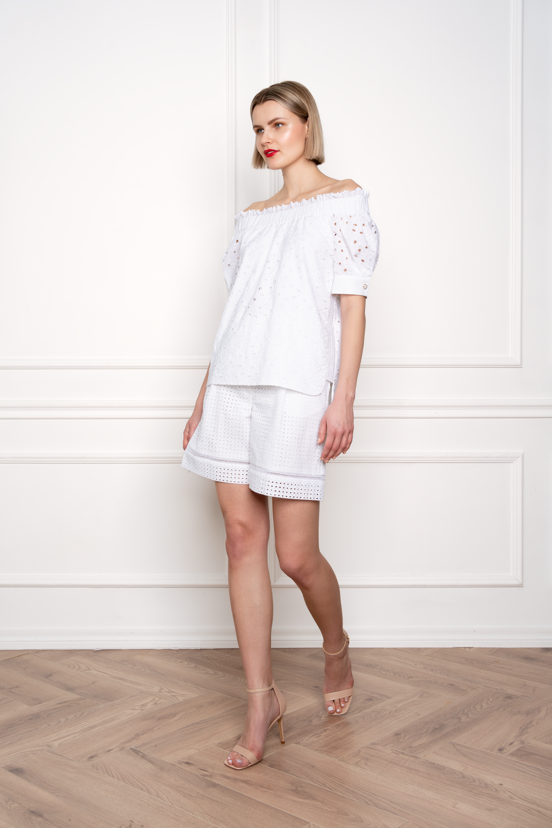 GAMBEYA WHITE SQUARE BRODERIE ANGLAISE COTTON-POPLIN HIGH WAIST SHORTS