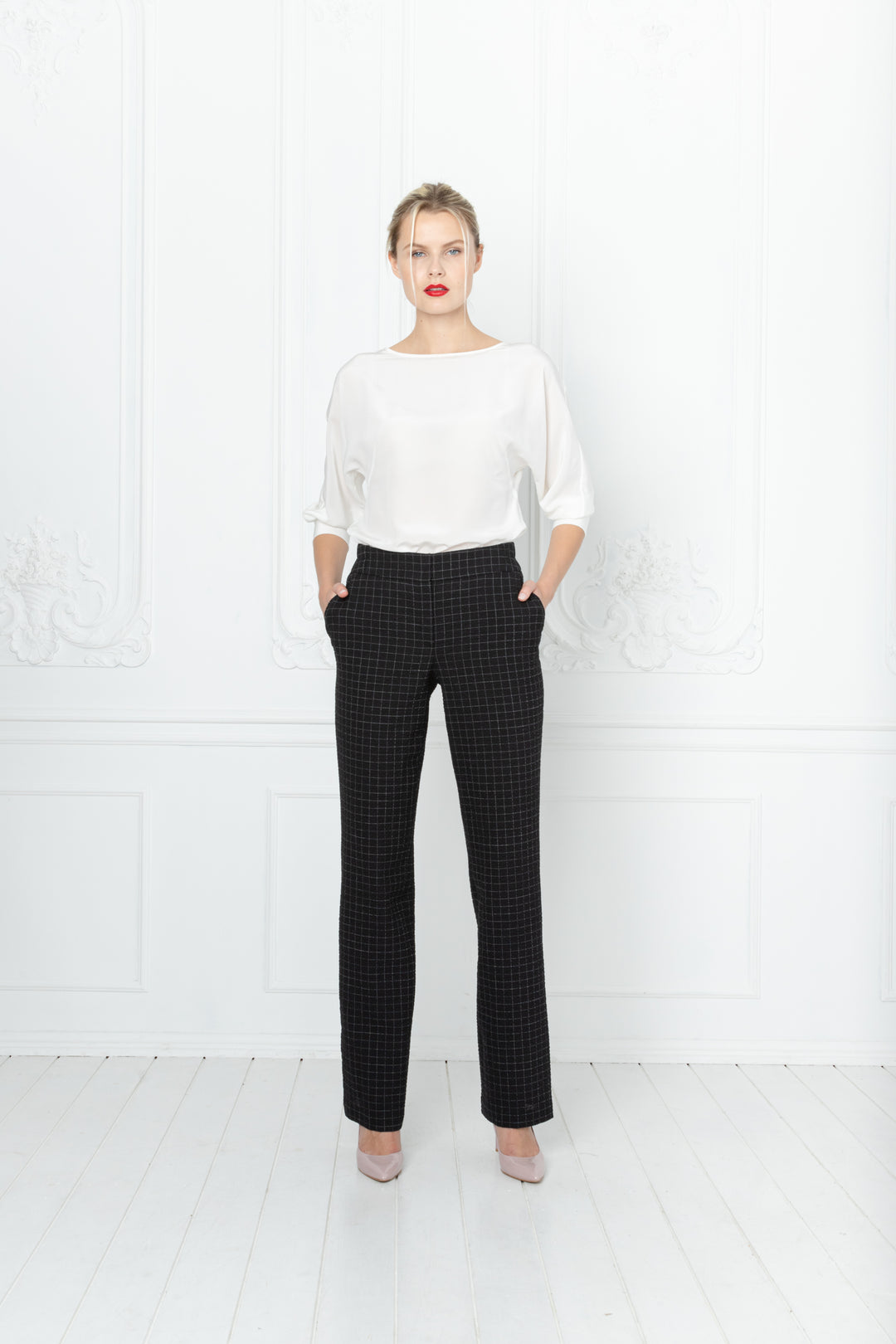 LIPARIS BLACK WOOL SEERSUCKER CLASSICAL PANTS