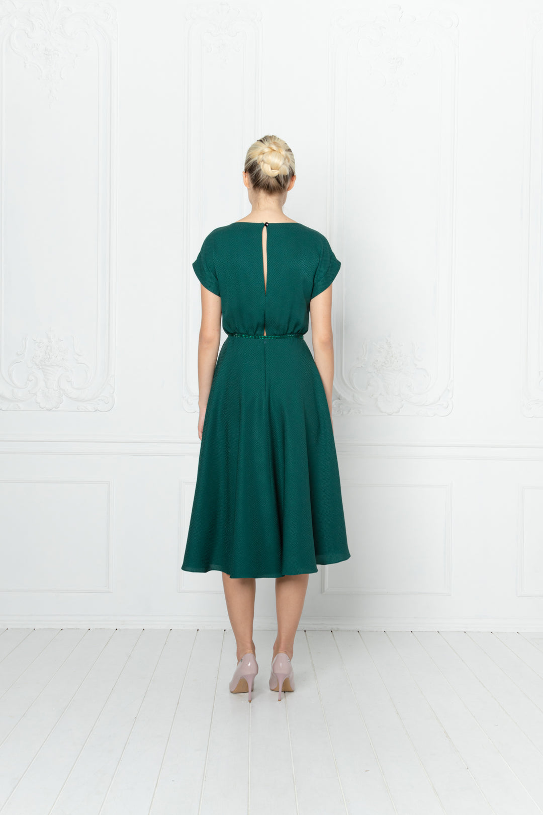 LEIBNITZIA EMERALD GREEN SILK DRESS WITH THE BELT