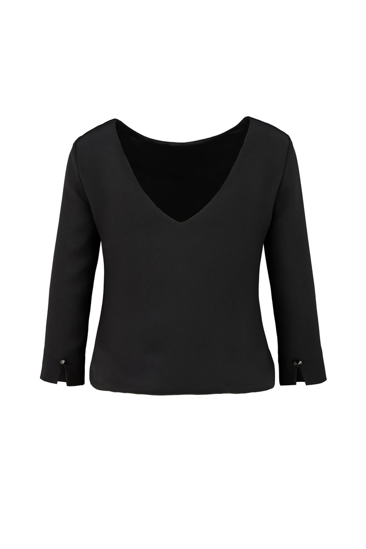 WIDDRINGTONIA BLACK SILK TOP